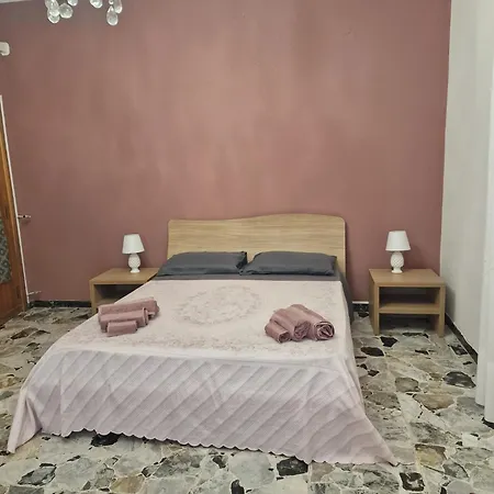 Torres House & 3*